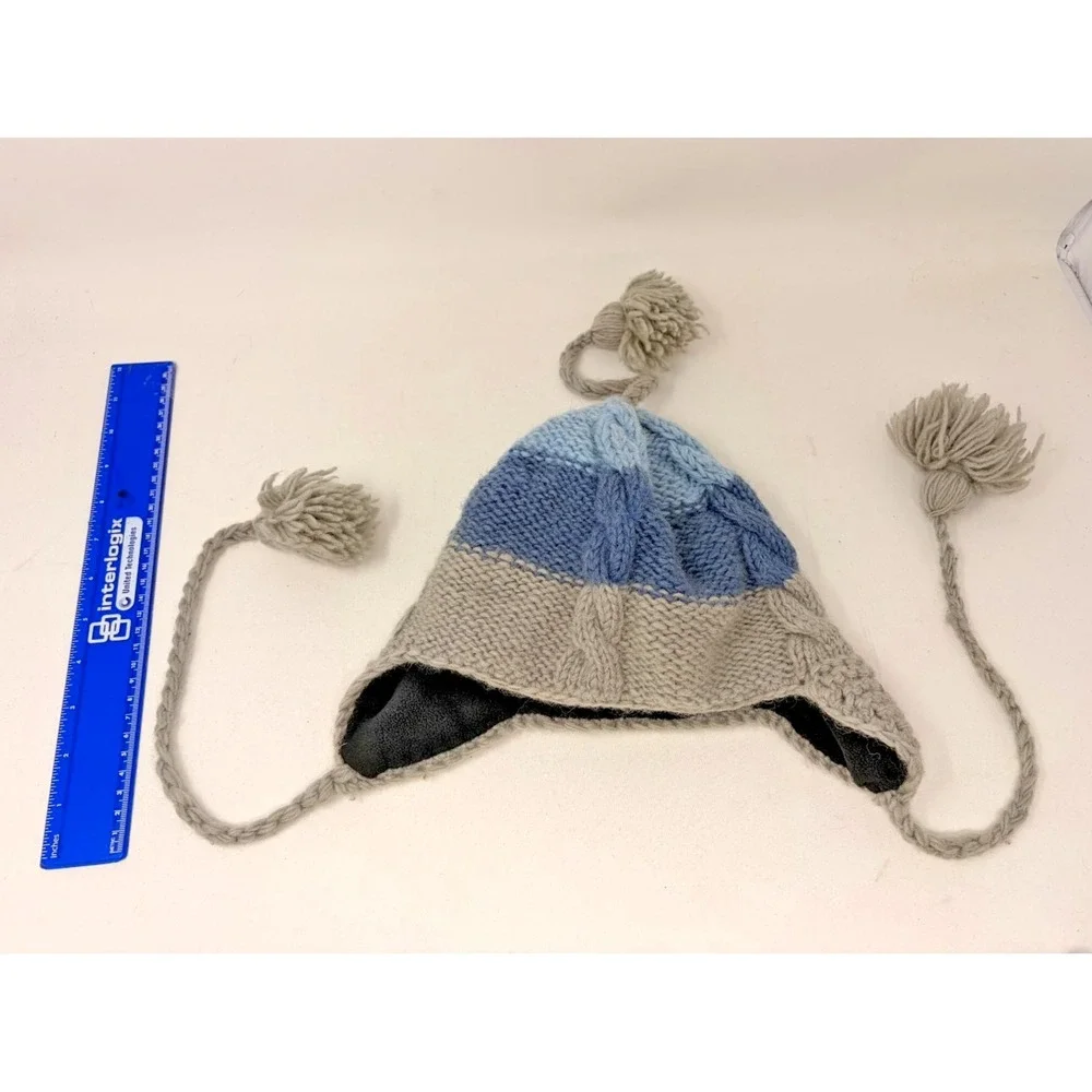 Sherpa Adventure Gear Wool Ear Flap Hat Gray Blue Pom Pom Fleece Lined OSFA
